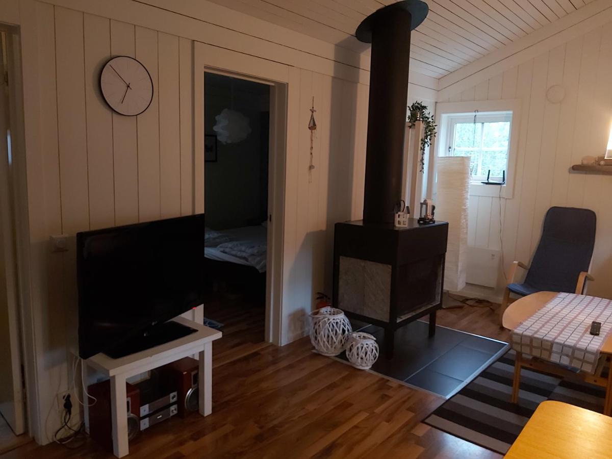 Hallestrand Cottage Krabban Стромстад Экстерьер фото
